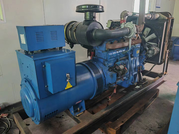 龙子湖100kW柴油发电机组使用多级机油有哪些优缺点？